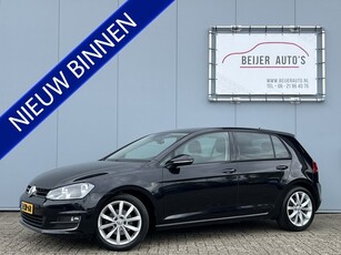 Volkswagen Golf 1.2 TSI Business Edition Navigatie/Trekhaak.