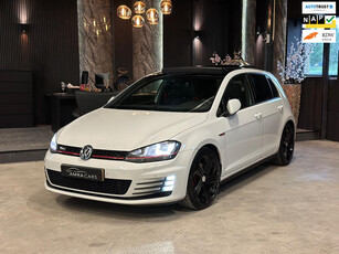 Volkswagen Golf 2.0 TSI GTI|PANO|BOMVOL