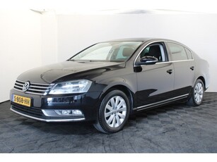 Volkswagen Passat 1.4 TSI Highline BlueMotion (bj 2011)