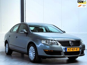 Volkswagen Passat 1.6 FSI Trendline Camera