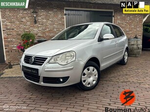 Volkswagen Polo 1.4-16V United