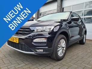 Volkswagen T-Roc 1.0 TSI Style navigatie