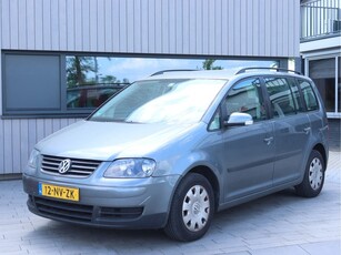 Volkswagen Touran 1.6-16V FSI Athene, Alleen handel of