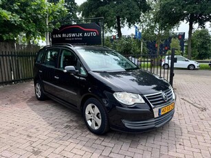 Volkswagen Touran 1.6 Trendline Business Airco Cruise-con