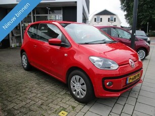 Volkswagen up! 1.0 groove up! BlueMotion (bj 2014)