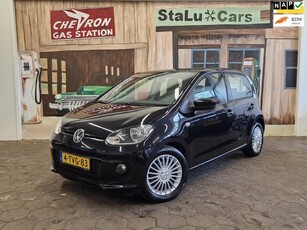 Volkswagen Up! 1.0 high up! BlueMotion/AIRCO/CRUISE/NAVI/