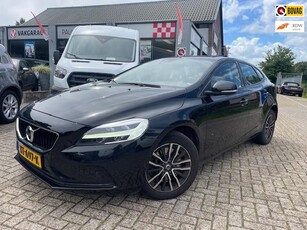 Volvo V40 1.5 T2 Polar+ AUTOMAAT *navigatie + PDC*