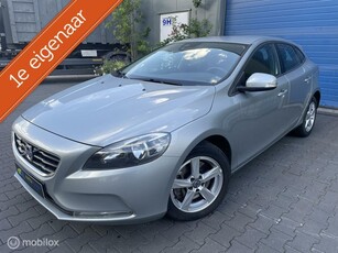 Volvo V40 / 2.0 / D4 / 1ste Eigenaar / 2015 /