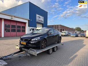 Volvo V40 2.0 D4 Momentum Business Navi.Clima