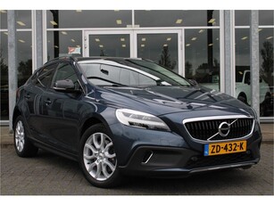 Volvo V40 Cross Country 1.5 T3 Polar+ Luxury / Panoramadak