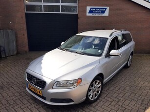 Volvo V70 VERKOCHT - GERESERVEERD