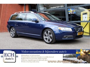 Volvo V70 D5 215 pk AUT. Ocean Race, Leer, Schuifdak, 18