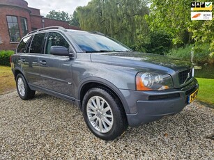 Volvo XC90 2.5 T 7-PERSOONS leer/airco/cruise