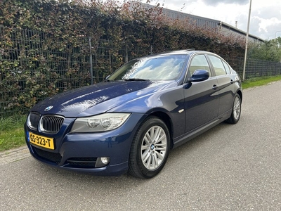 BMW 3-serie 325i Business Line / AIRCO / SCHUIFDAK