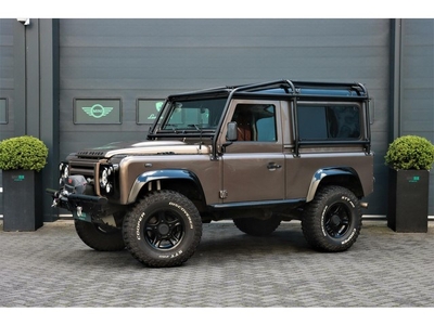 Land Rover Defender 2.2 DBTWGrijskentekenAlcantara