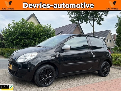 Renault Twingo 1.2 Black Edition 84.000 km NL-AUTO-NAP.