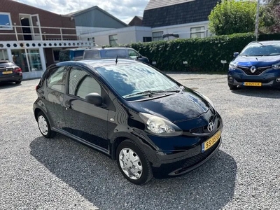 Toyota Aygo 1.0-12V !AIRCO! !APK! ! TOERENTELLER!