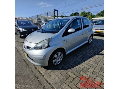 Toyota Aygo 1.0-12V +, Elektra ramen voor, 5 Deuren, NW Apk