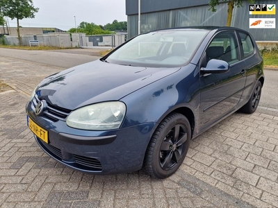 Volkswagen Golf 1.4 FSI Trendline, Apk, Nap, MOTOR DEFECT