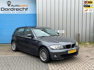 BMW 1-serie 118i High Executive AUTOMAAT NAVI PDC