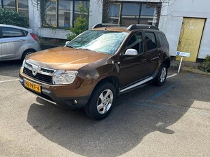 Dacia Duster 1.6 Lauréate 2wd / Airco/ PDC/ 2de eigenaar