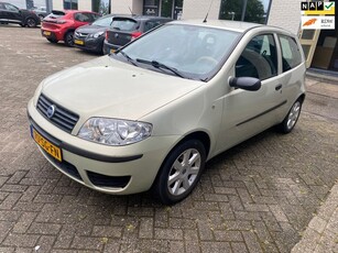 Fiat Punto 1.2 Dynamic / 1 JAAR APK / AIRCO / NAP / LAGE