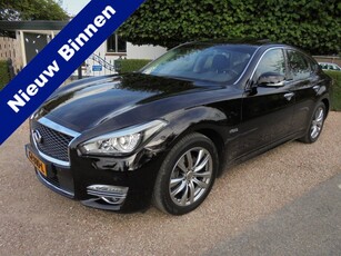 Infiniti Q70 3.5h Hybrid Business Premium+ **1e