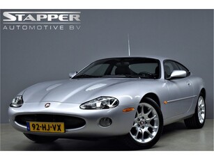 Jaguar XKR 4.0 V8 364pk Coupé Topconditie!/NL Auto/Youngtimer/83dkm NAP