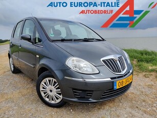 Lancia Musa 1.4 Oro Airco Trekhaak (bj 2009)