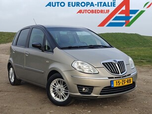 Lancia Musa Platino Plus Schuifdak Luxe Automaat