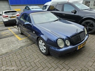 Mercedes CLK Cabrio 230 K. AUTO MET WERK--VASTE PRIJS