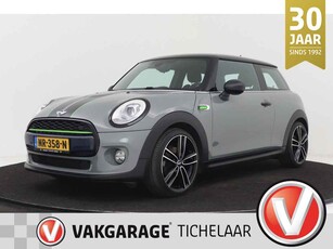 MINI Mini 1.5 Cooper Business | Org NL | Cooper S Achterbumper | Climate Control | Navigatie | Sportstoelen | JCW Pakket |