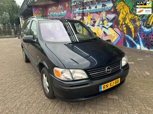 Opel Sintra 2.2-16V GLS 1e eigenaar hele map facturen erbij