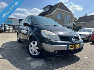 Renault Scénic 1.6-16V Privilège Luxe (bj 2006)