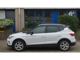 SEAT Arona 1.0 TSI FR Business Connect (bj 2023, automaat)