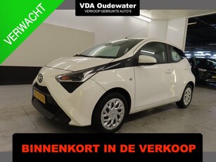 Toyota Aygo 1.0 72pk X-play Limited 15