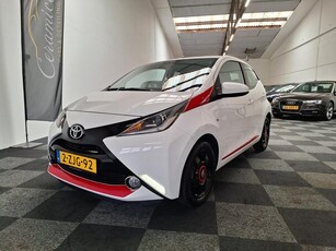 Toyota Aygo 2015. X-Play. Vele opties. MET SLECHTS 88.000