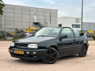 Volkswagen Golf Cabriolet 1.8