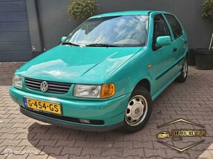 Volkswagen Polo 1.4 *automaat* (inruil mogelijk)