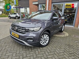 Volkswagen T-Cross 1.0 TSI Life,Stoelverwarming ,PDC