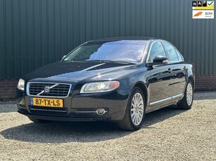 Volvo S80 3.2 Summum Automaat/Geventileerd leder/17inch enz