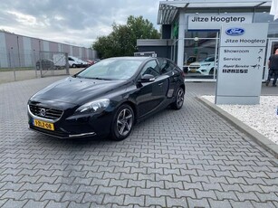 Volvo V40 1.6 D2 Momentum NAVIGATIE.AUTOMATISCHE AIRCO.PDC