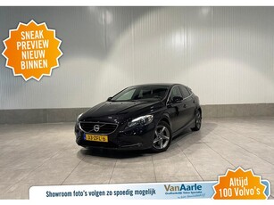 Volvo V40 T4 Aut. Summum Leder Parkeercamera Panoramadak