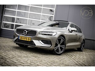 Volvo V60 2.0 T8 371pk AWD Inscription LEER PANO TREKHAAK