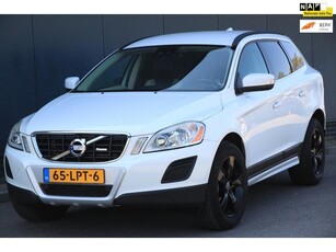 Volvo XC60 2.0T Momentum Leer/Parkeersensor/18