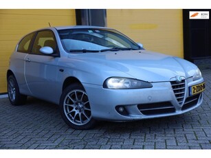 Alfa Romeo 147 1.9 JTD Progression / MOTOR PERFECT / INT