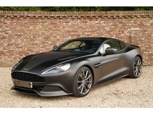 Aston Martin Vanquish 