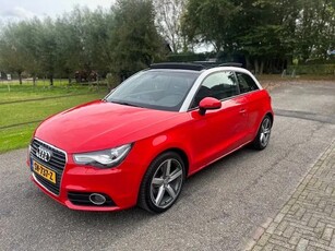 Audi A1 1.4 TFSI S edition !PANODAK! (bj 2011)