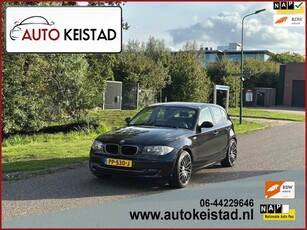 BMW 1-serie 116i 5-DEURS CLIMA/NAVIGATIE/STOELVERWARMING!