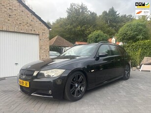 BMW 3-serie Touring 318i Business nieuwe motor M pakket